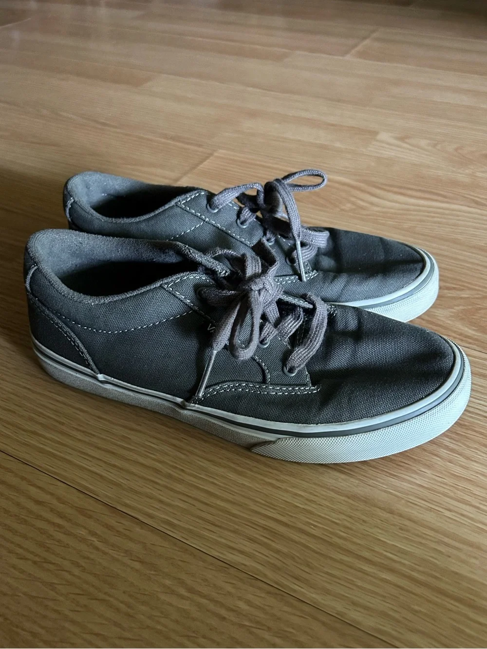 Vans Gray Winston Pewter Off the Wall Sneakers Youth Size 5.5